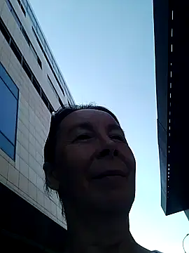 Celine_Faer1 live