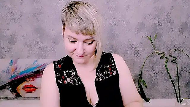 Djullia live