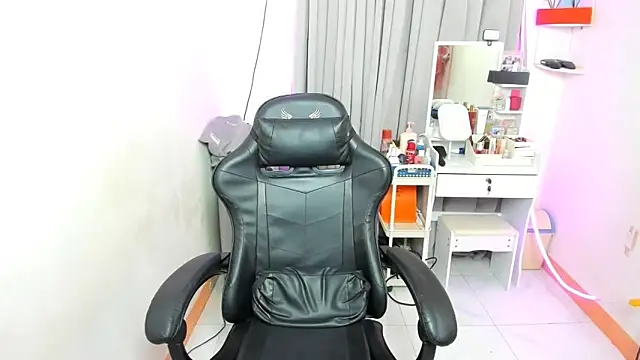 BubbbleButtDemi live