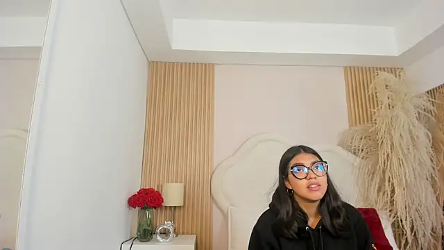 rebeca_taylor live