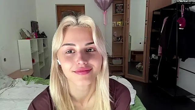 Evva_mayy live