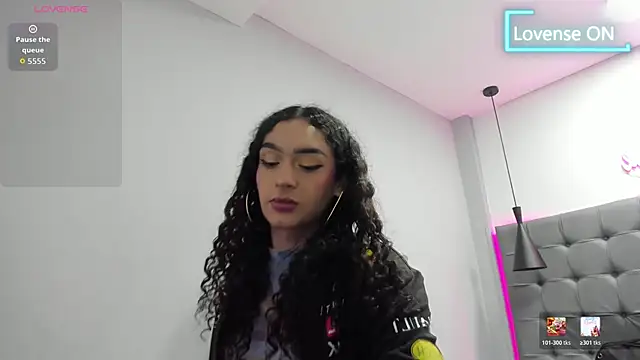 scarletcherry18 live