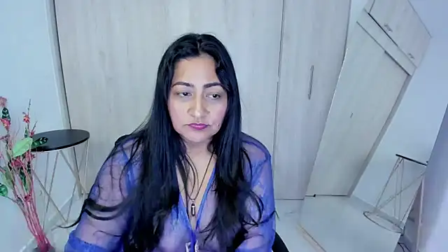 Adele_Sweett live