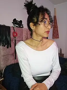 AmelieMartinez live