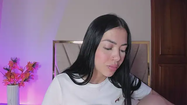 AbbieJoness_ live