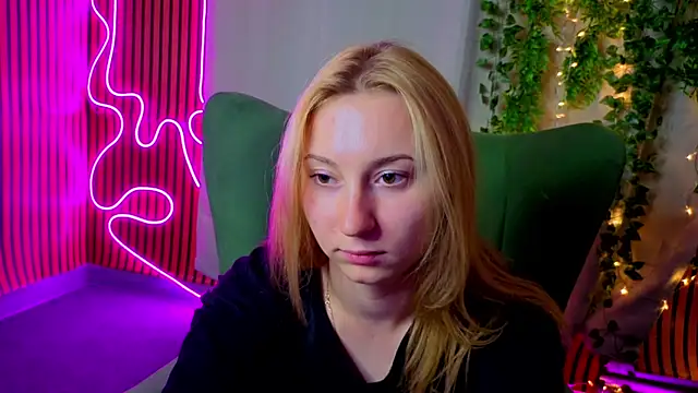 RosalieHandley live