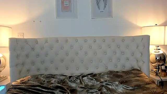 JessicaJames23 live