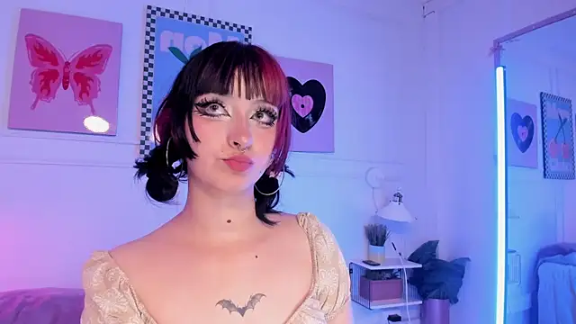 Zoe_Lynch_ live