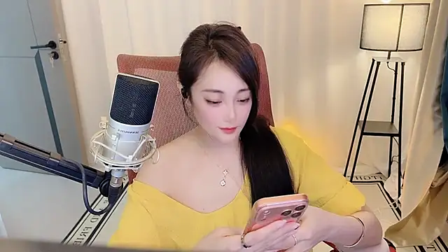 Daisy-77 live