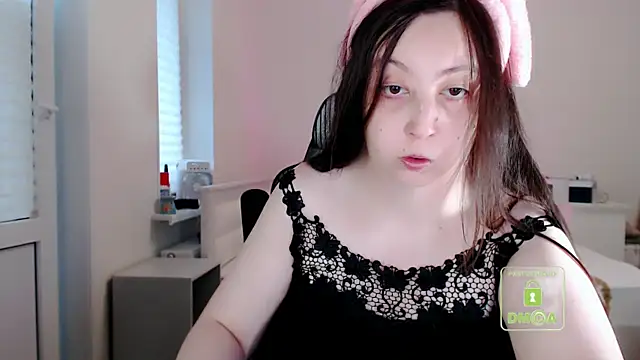 cute_and_hot live