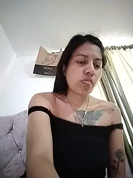 Tiphanydirty3 live