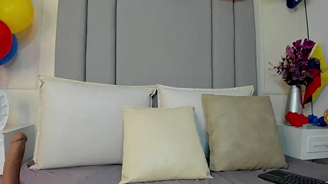CannelaSmith live