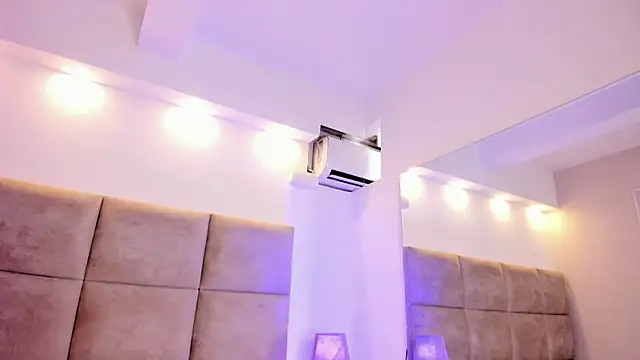 MelissaWilson1 live
