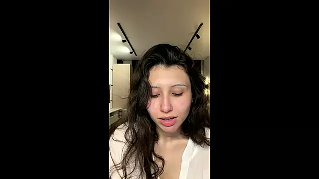 Alicekitty67 live