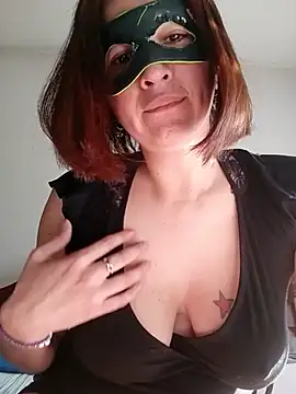 lunaprohibida73 live