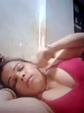Hott_rekha live