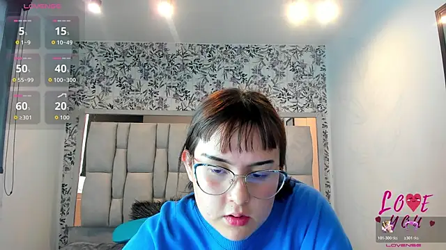 Sofi_Blake__ live