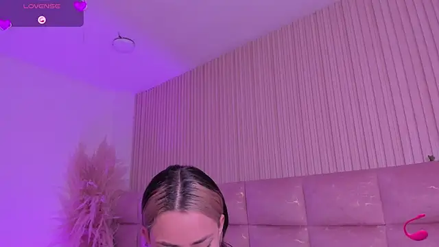 HannaRhodes live