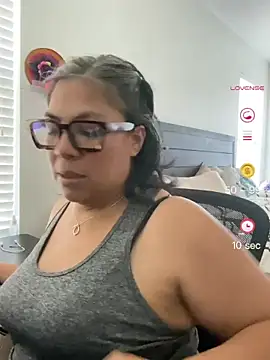 BettyWhispers live