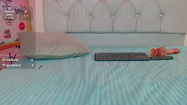 Sophia_xoxo1 live