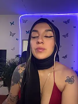 Lia-mitch live