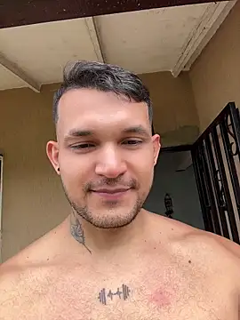 Marco_Vega live