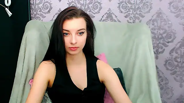DominantLuna live