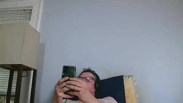 Th3Guy_and_GirlNxtDoor live