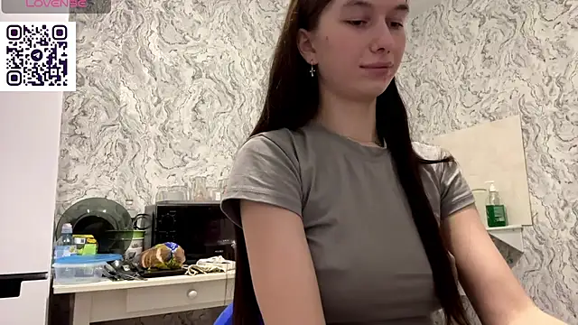 HinaDesire live