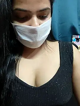 Ashley-Belth live