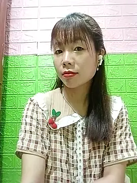 AmyLinee01 live