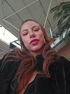 Karen_San_Miguel live