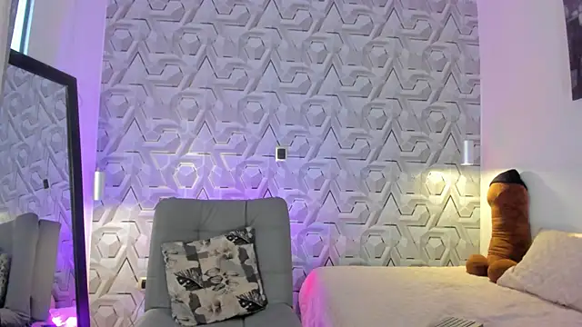 Sophiee_Hill live