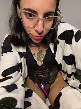 Poison_Ivy_29 live