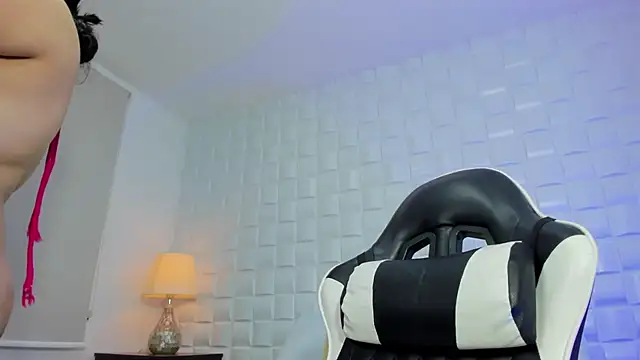 iris_torrez_ live