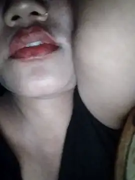 Zaara101 live