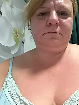 jusichka live