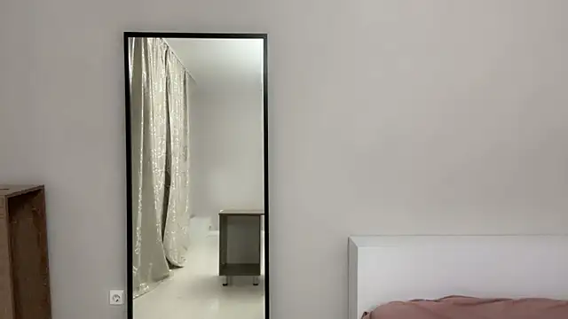 RefereedHobble live