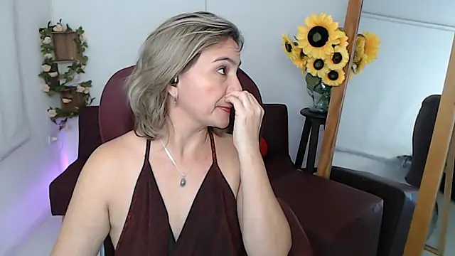 ana_milf live