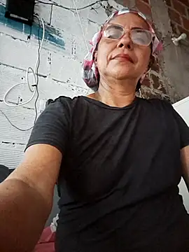 Sweet-Hot-Sucking live