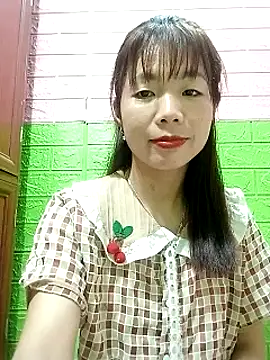 AmyLinee01 live