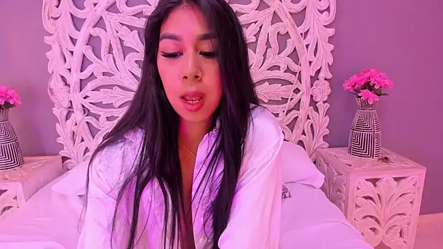 AnaGonzalez_ live