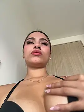AmyRusso live