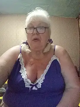 Alexia64231 live