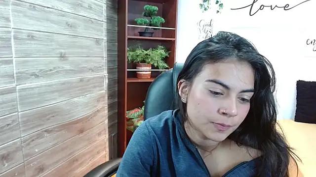 Jade_Aitana live