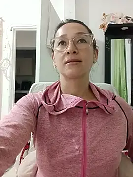 emilypoppy3 live