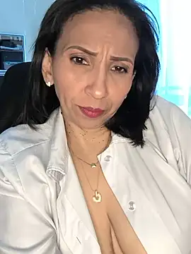 Mrsvictoriaaa live