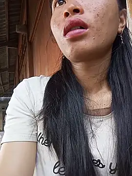 Hily_wet live
