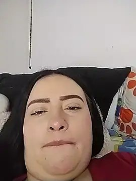 Victoria_Blaker live