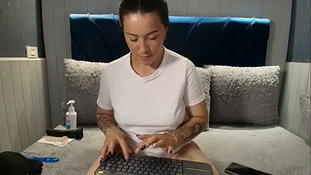 Lyannasex live